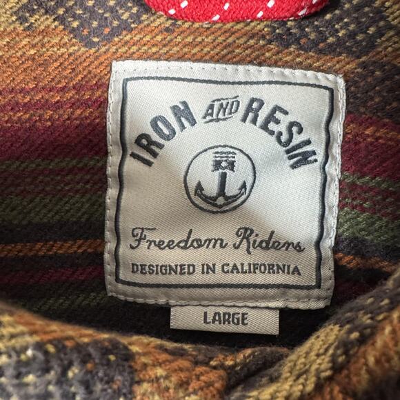 Iron & Resin Shirt Mens Large Brown Aztec Southwestern Stripe Button Up Cotton - Picture 4 of 13